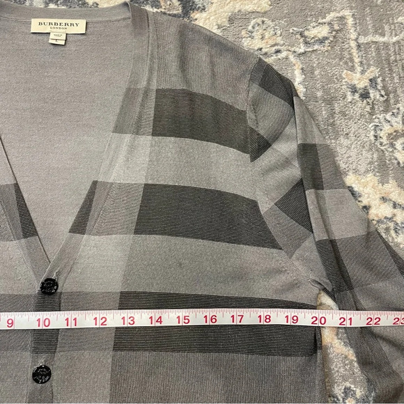 Burberry Sweater Cardigan Silk Cashmere - Picture 9 of 9